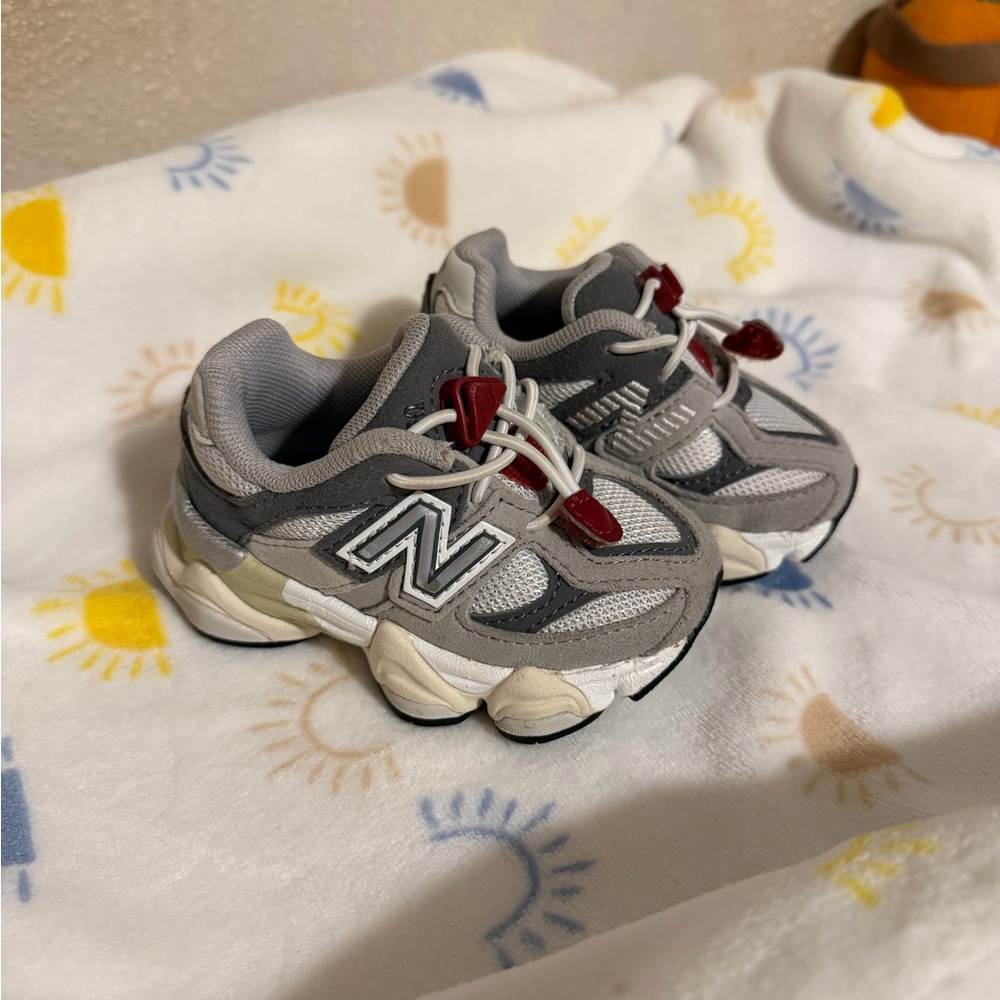 New Balance 9060 Toddler 4c Gray
